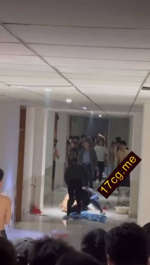 411988.jpg 411988.jpg