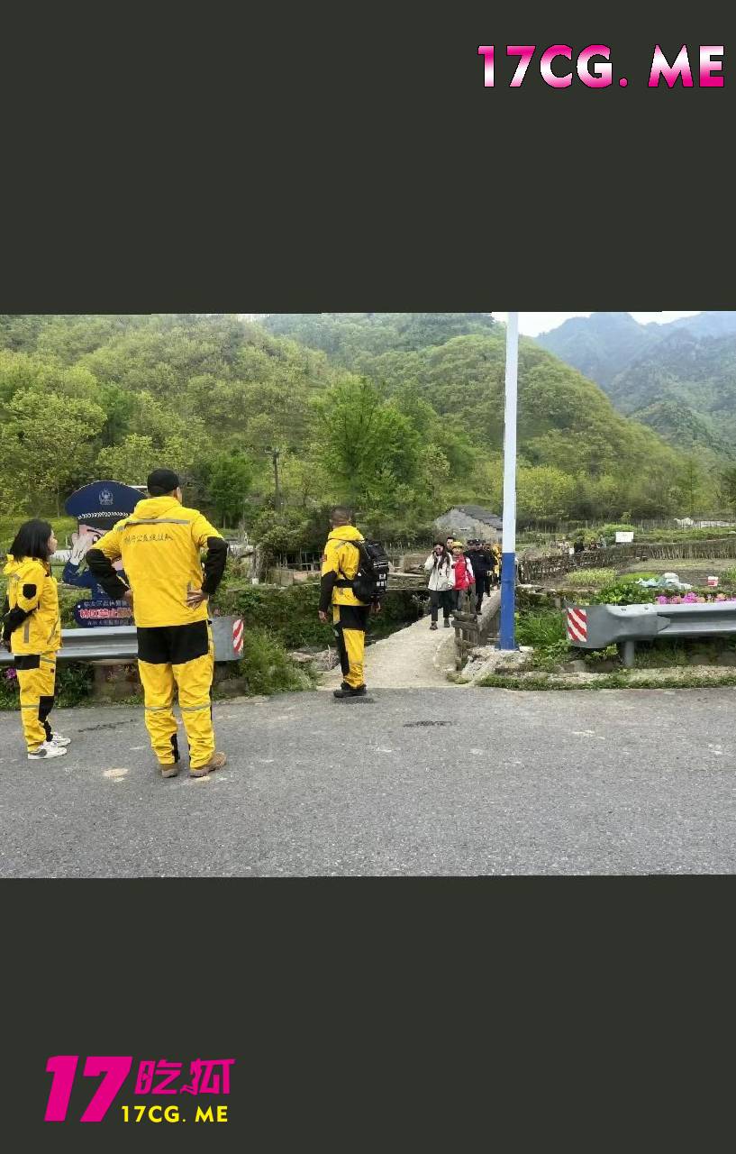 425爬3.jpg 425爬3.jpg