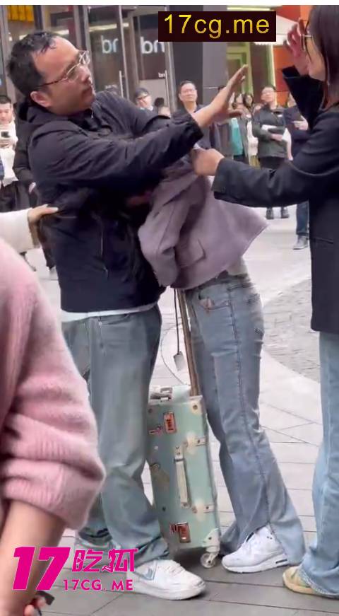 414小三1.jpg 414小三1.jpg