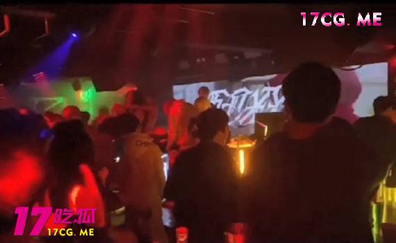 酒吧3.jpg 酒吧3.jpg