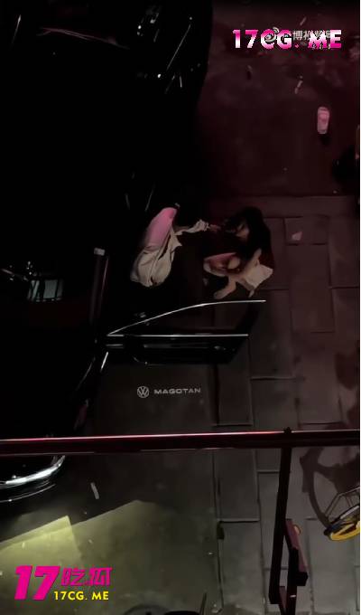 迈腾1.jpg 迈腾1.jpg