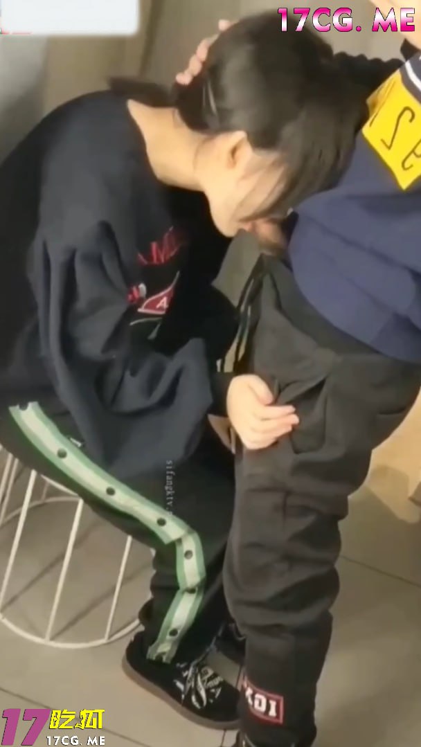 52208-2.jpg 52208-2.jpg