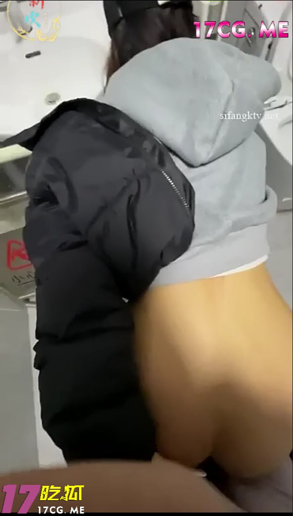 61910-2.jpg 61910-2.jpg