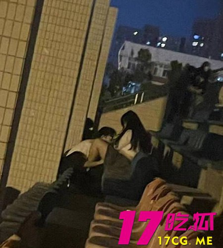 10-8-12-5.jpg 10-8-12-5.jpg