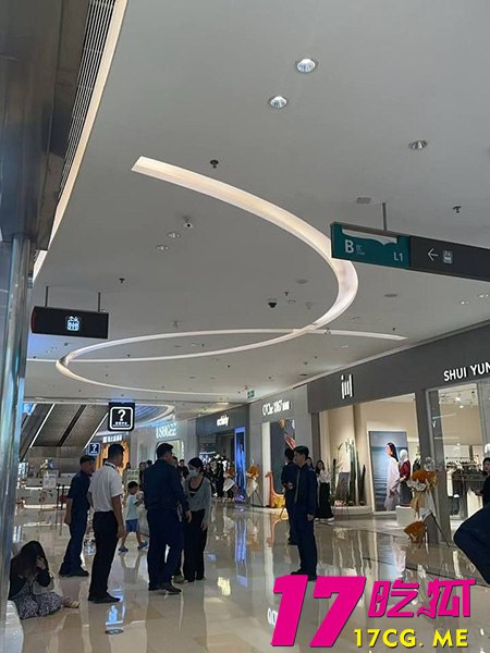 101-11-2.jpg 101-11-2.jpg