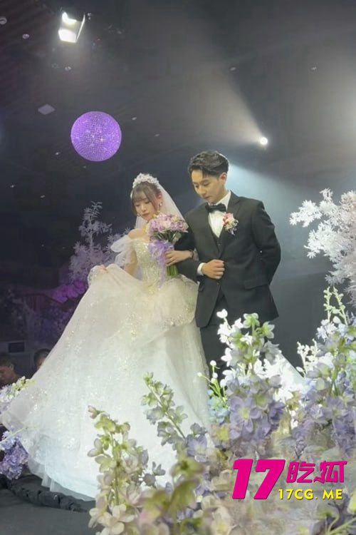 12-2-11-3.jpg 12-2-11-3.jpg